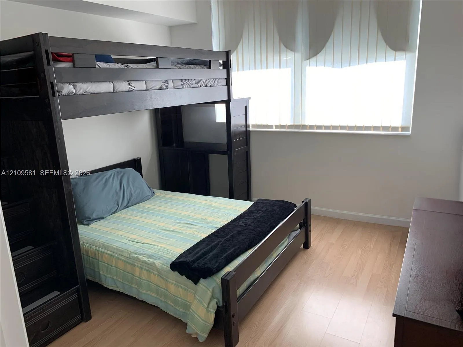31 SE 5th Street #1608