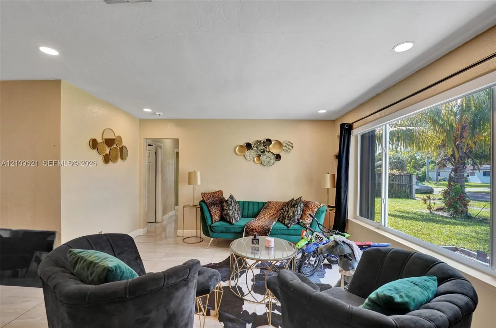 231 SW 64th Way