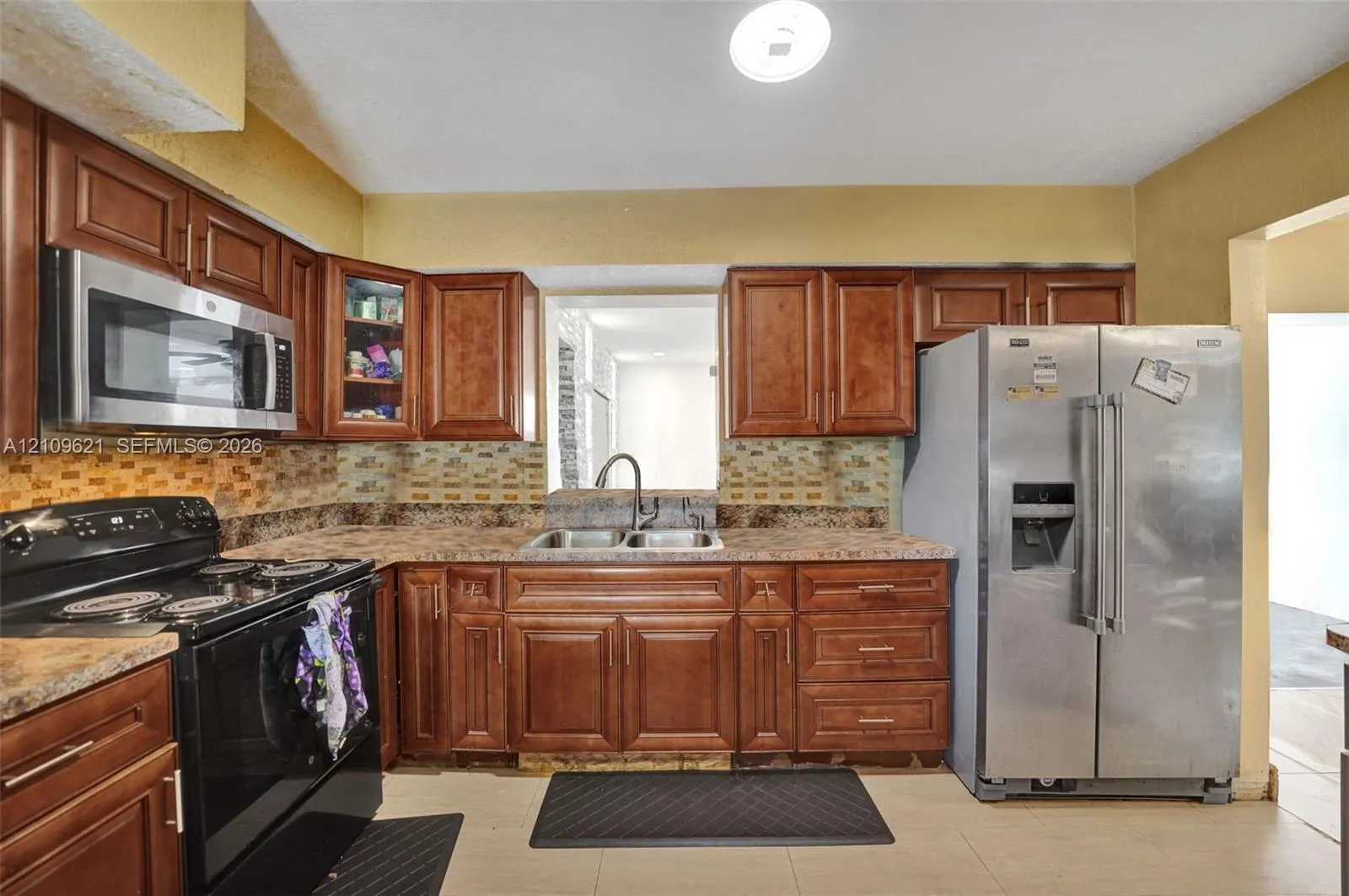 231 SW 64th Way