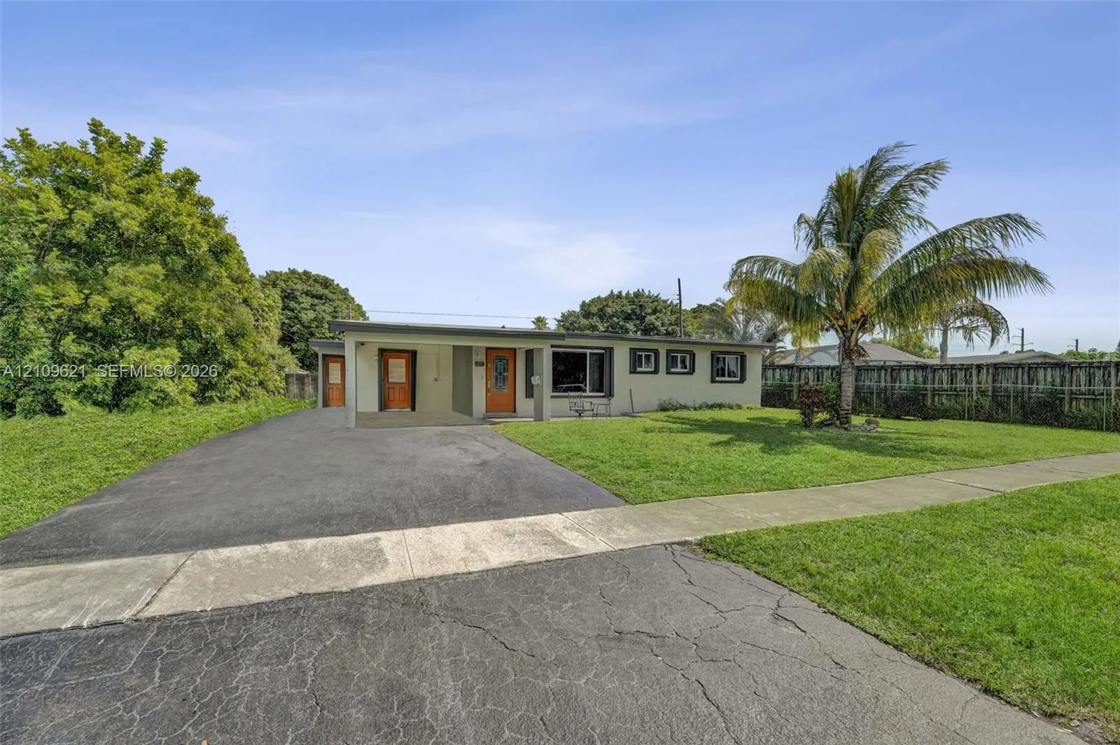 231 SW 64th Way