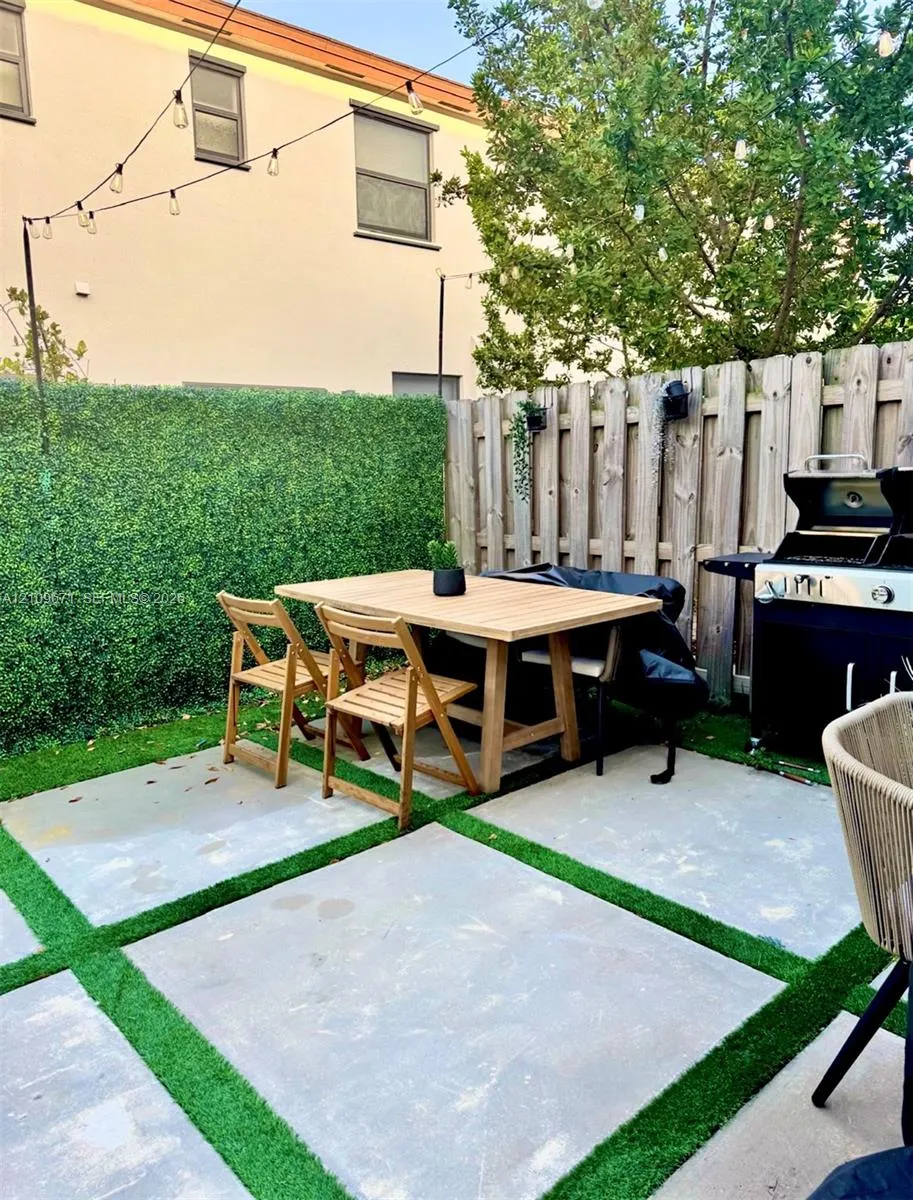 21443 NE 2nd Path