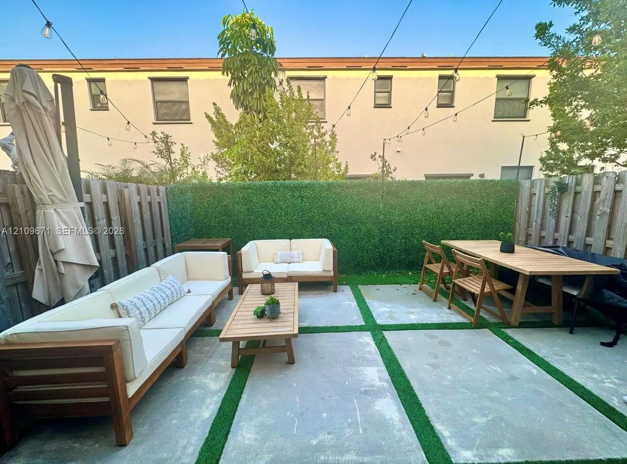 21443 NE 2nd Path