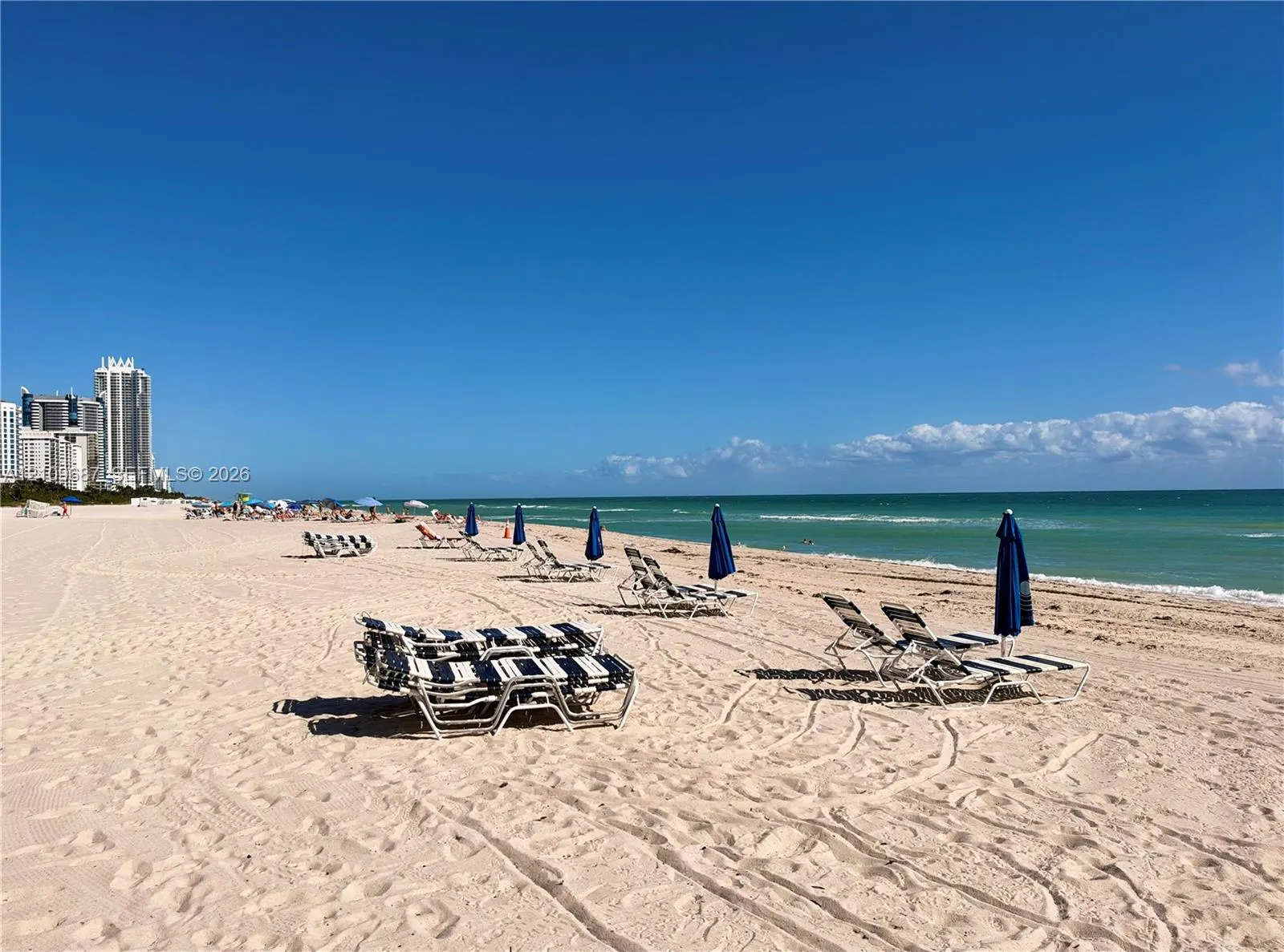 5555 Collins Avenue #5C