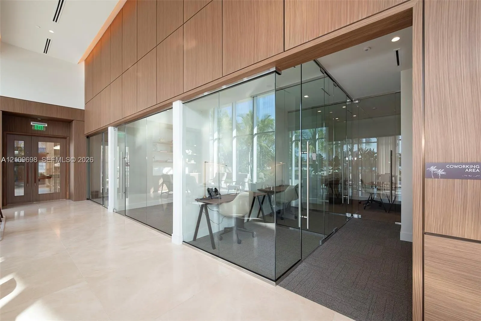 2411 Laguna Circle #810