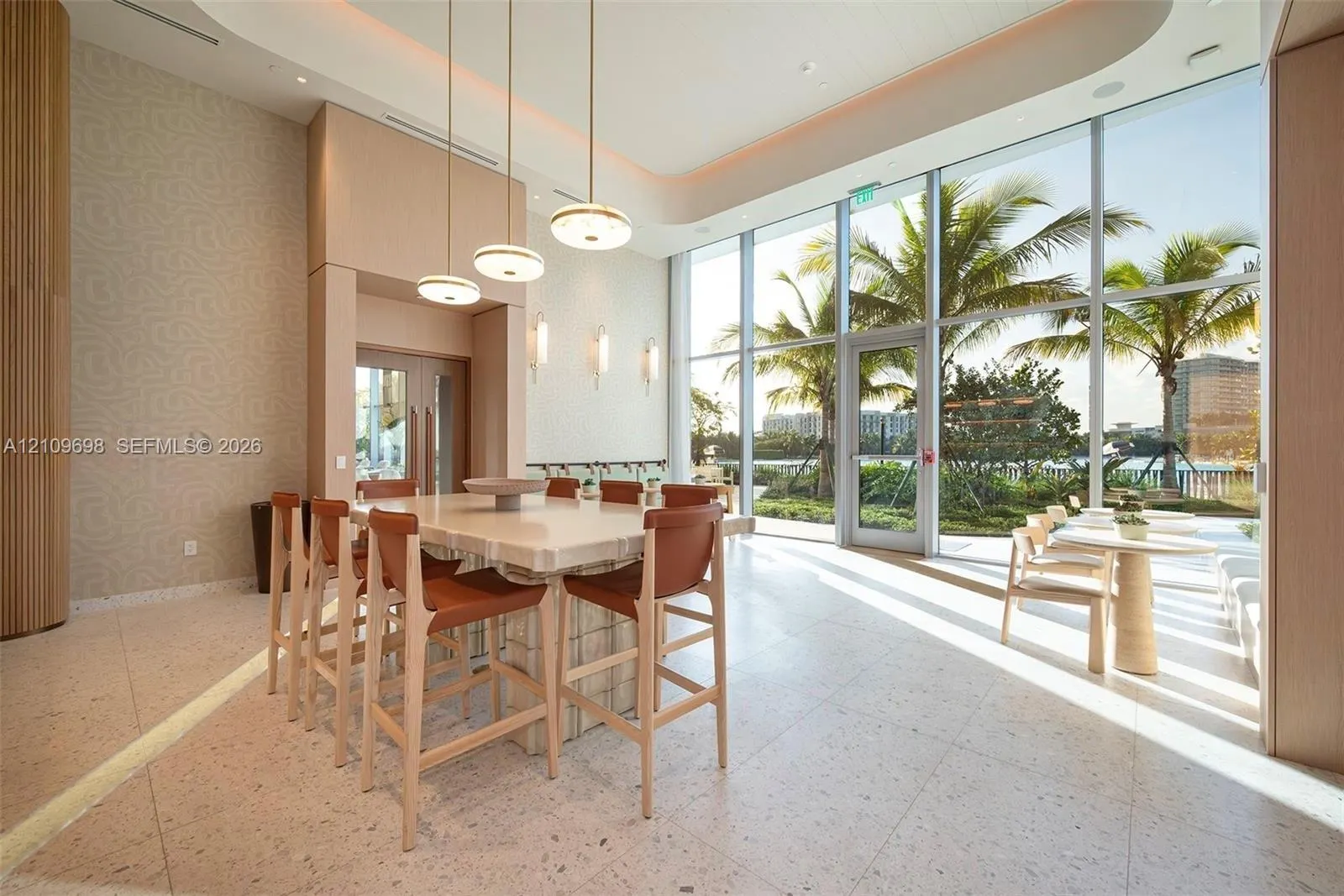 2411 Laguna Circle #810