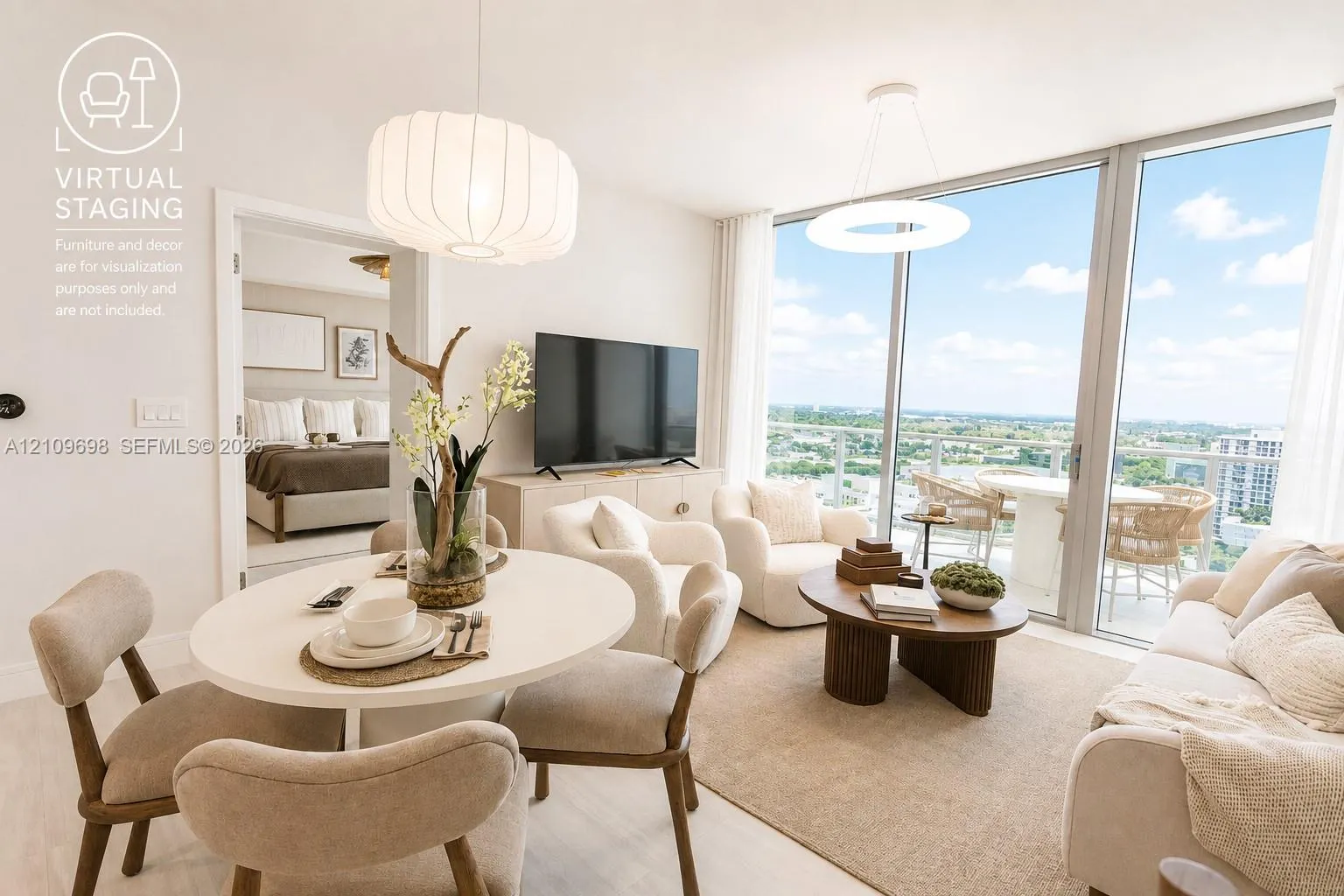 2411 Laguna Circle #810