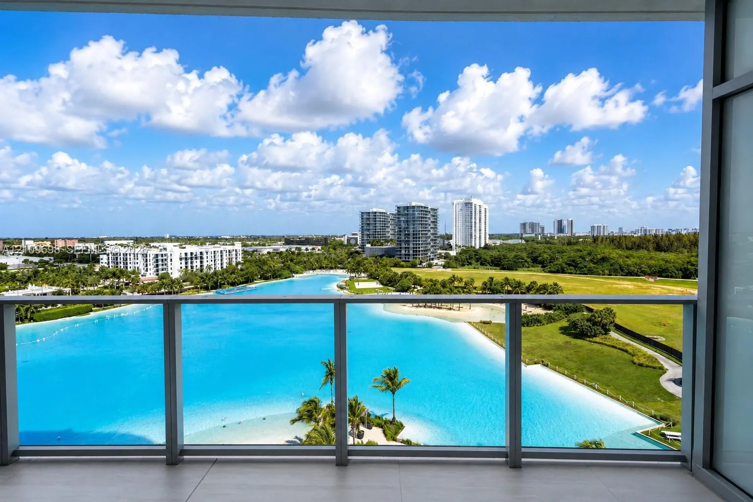 2411 Laguna Circle #810