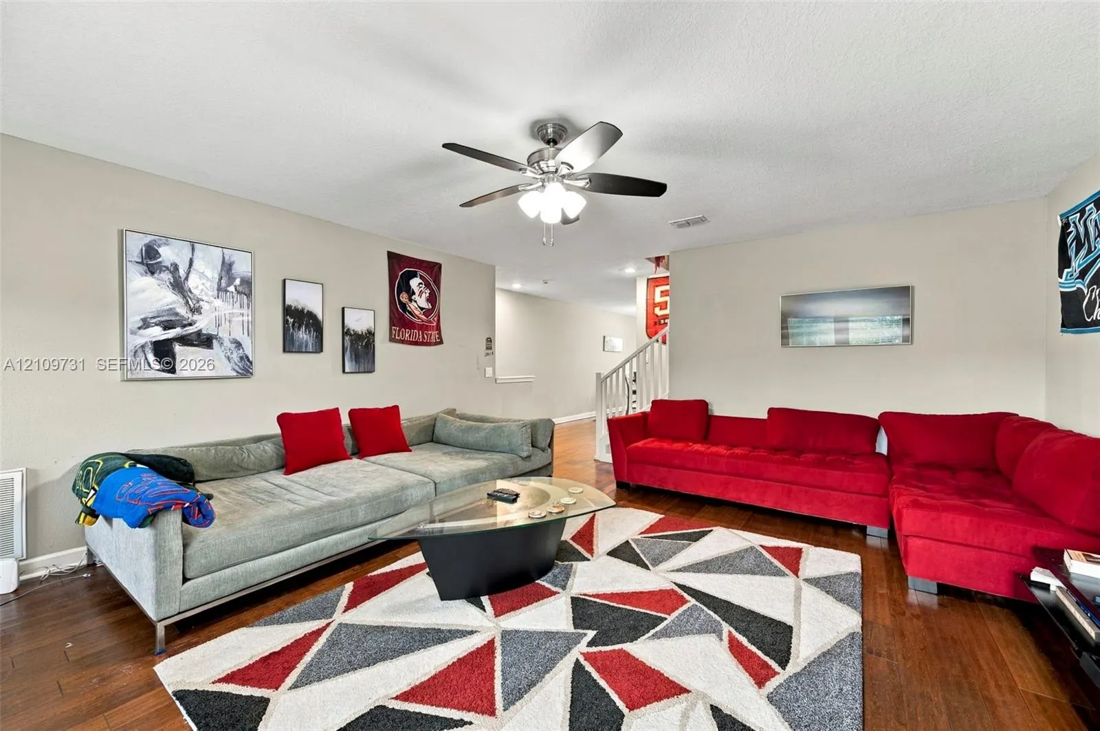 812 N Oregon Avenue