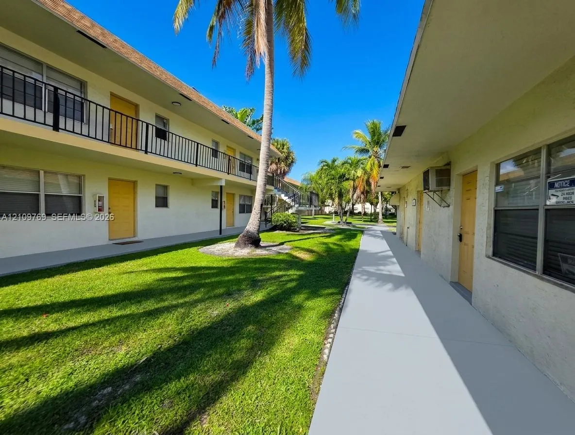 4160 NW 21st Street #124D
