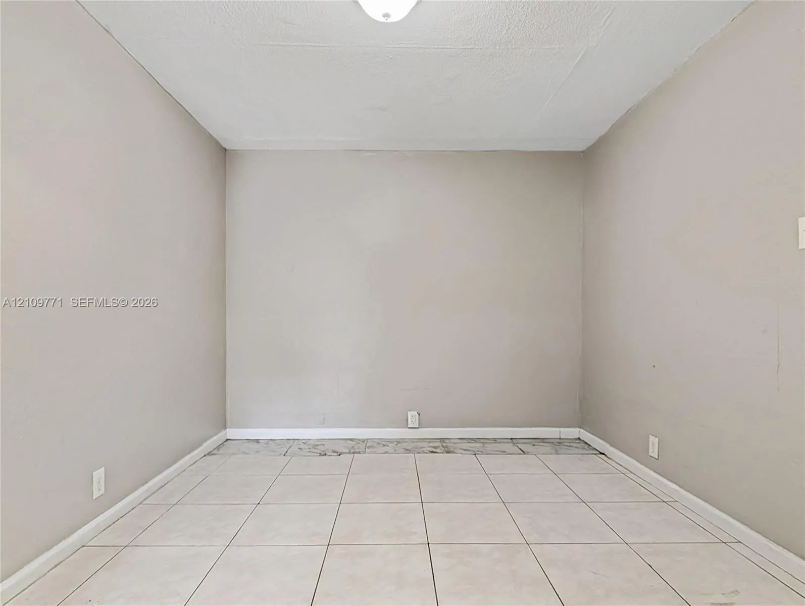 409 NW 18th Avenue