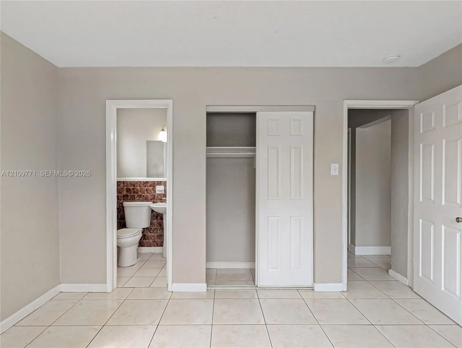 409 NW 18th Avenue