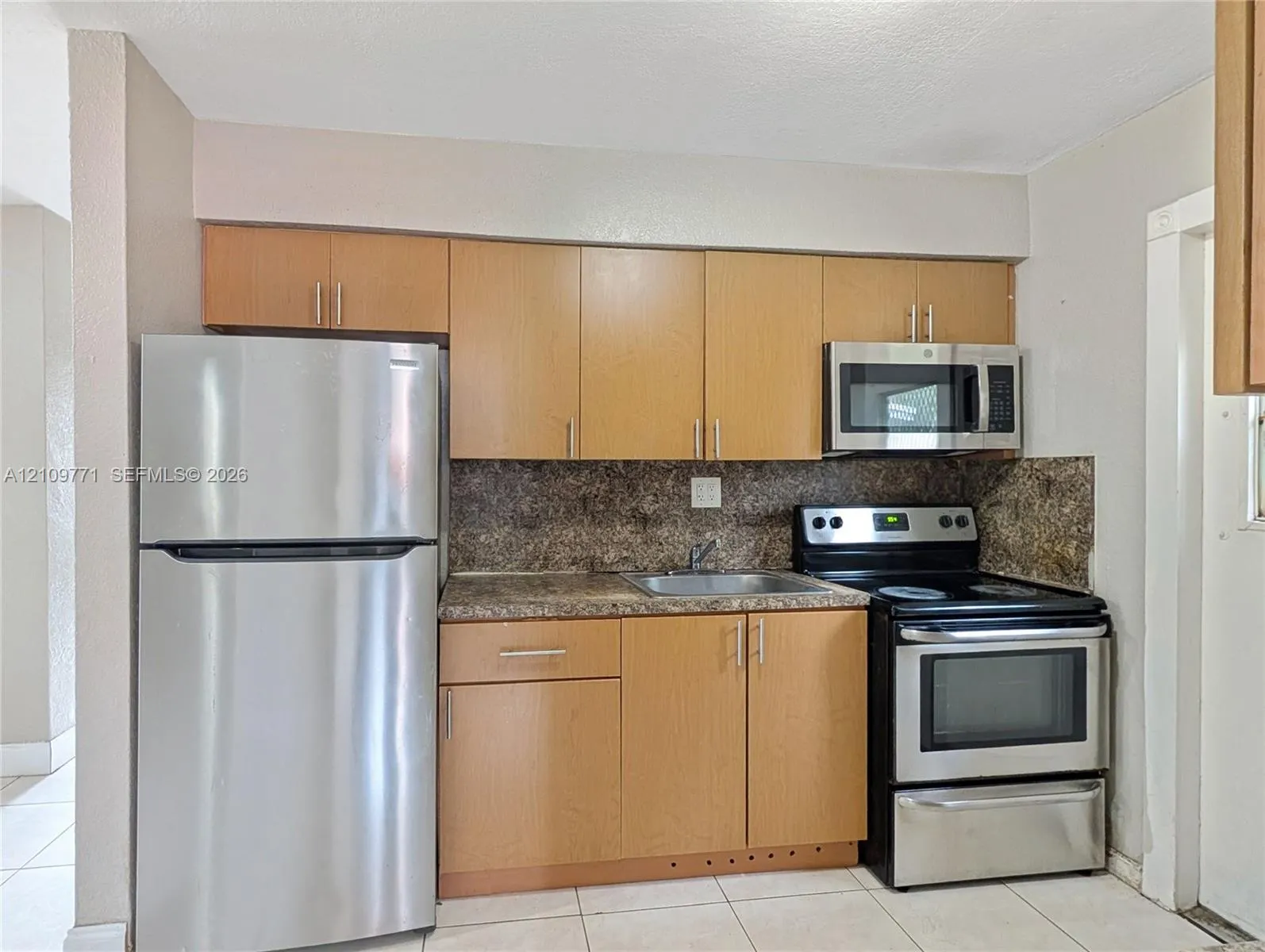 409 NW 18th Avenue
