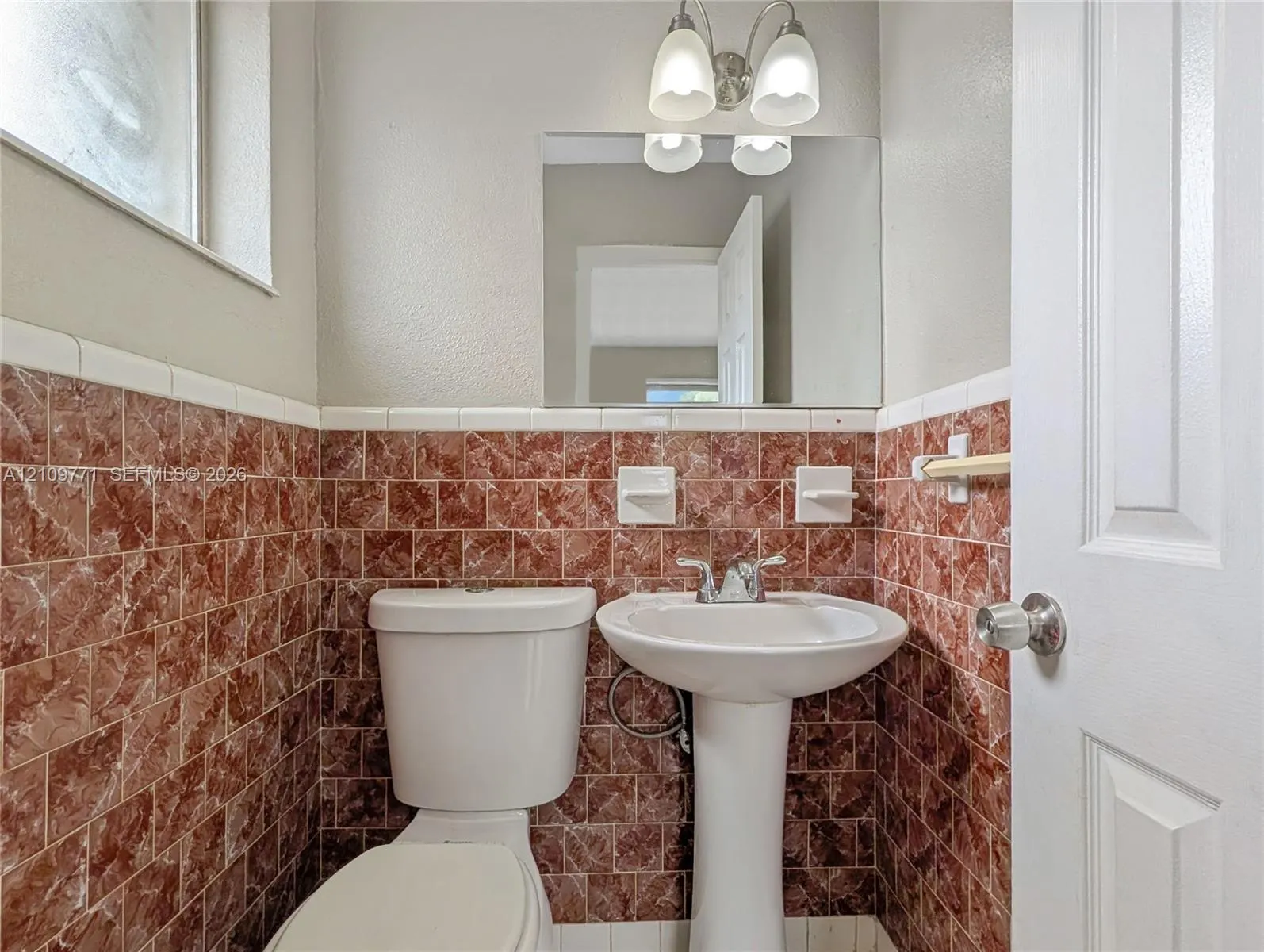 409 NW 18th Avenue