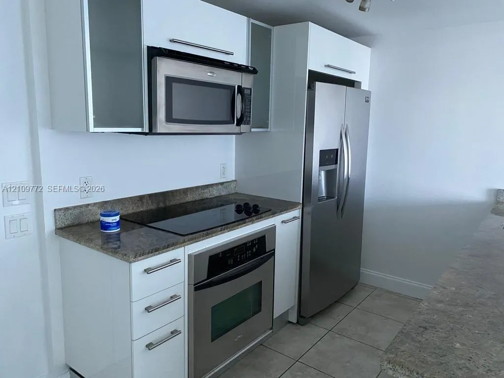 185 SW 7th Street #1608
