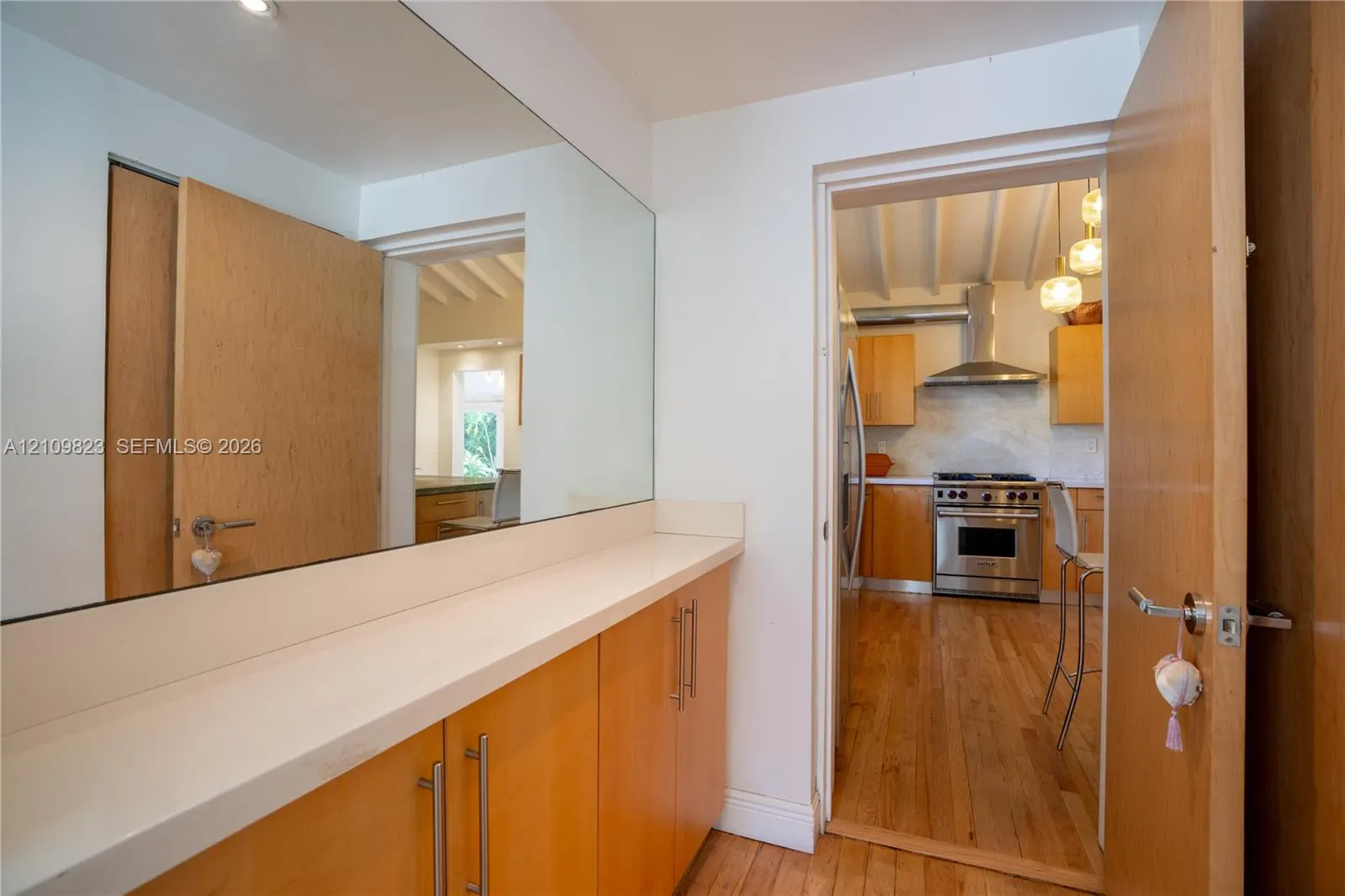 711 NE 71st Street