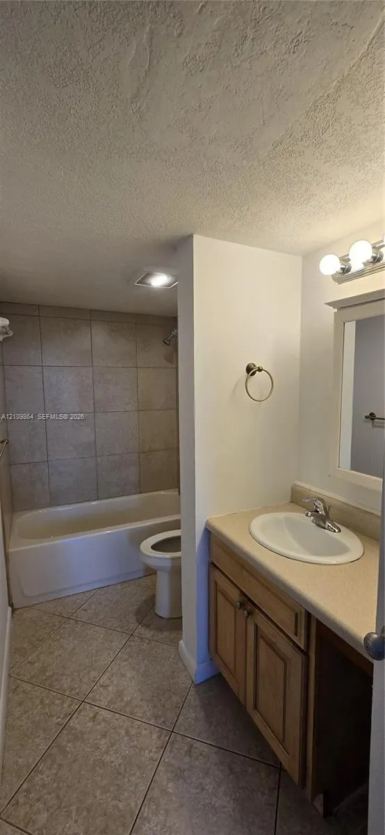 10765 Cleary Boulevard #204