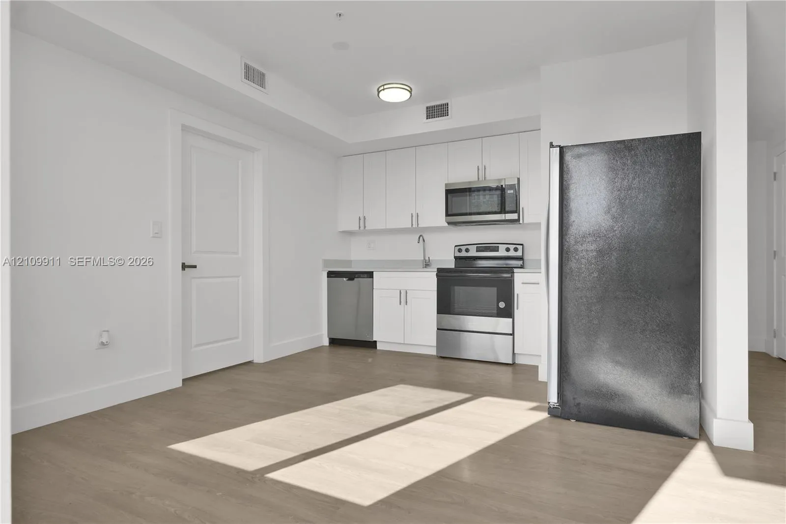 1620 NW 18th Street #301