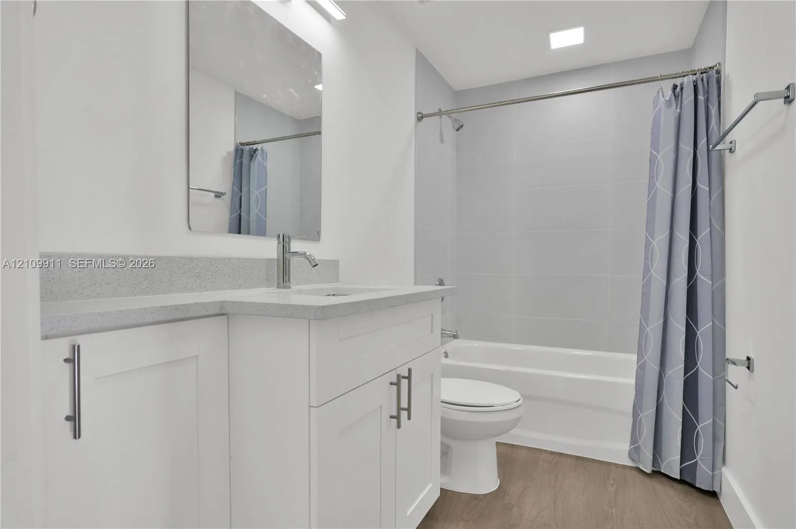 1620 NW 18th Street #301