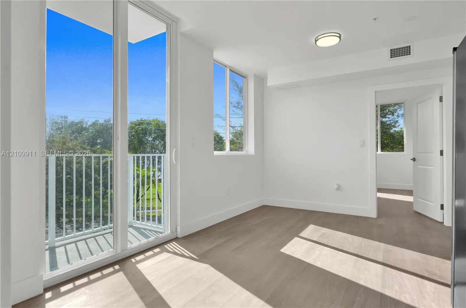 1620 NW 18th Street #301