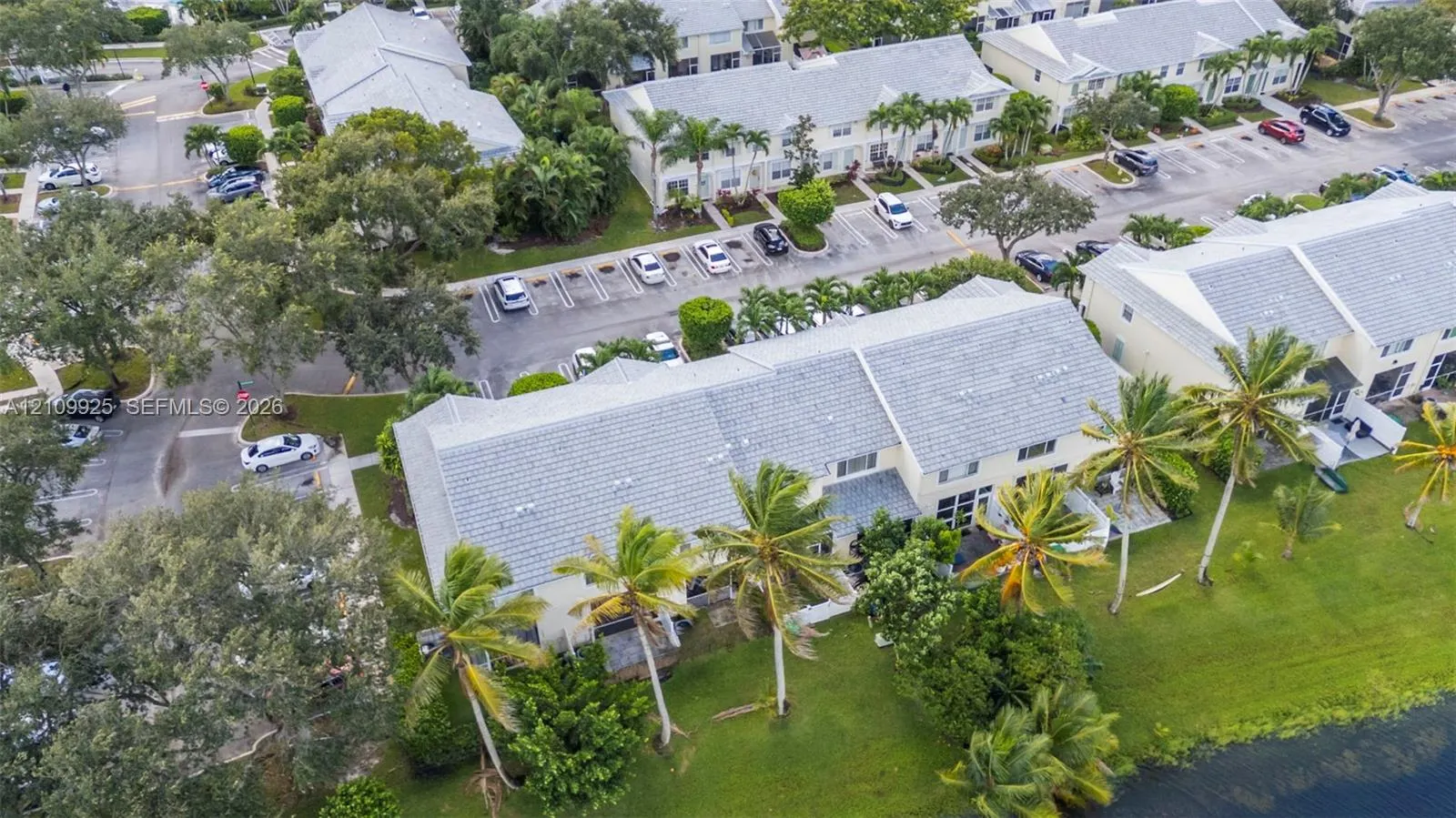 9807 NW 57th Manor