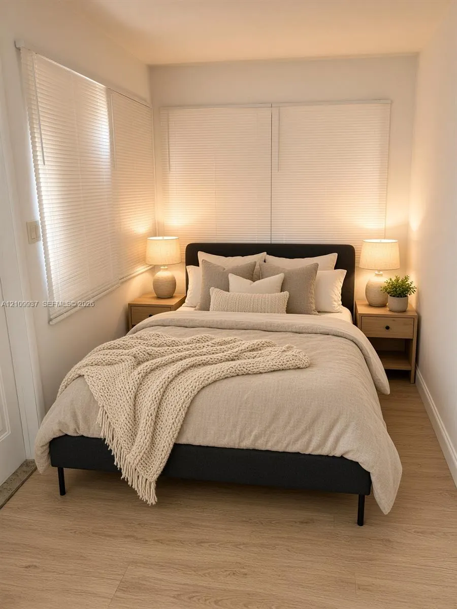 1024 Tyler Street #2