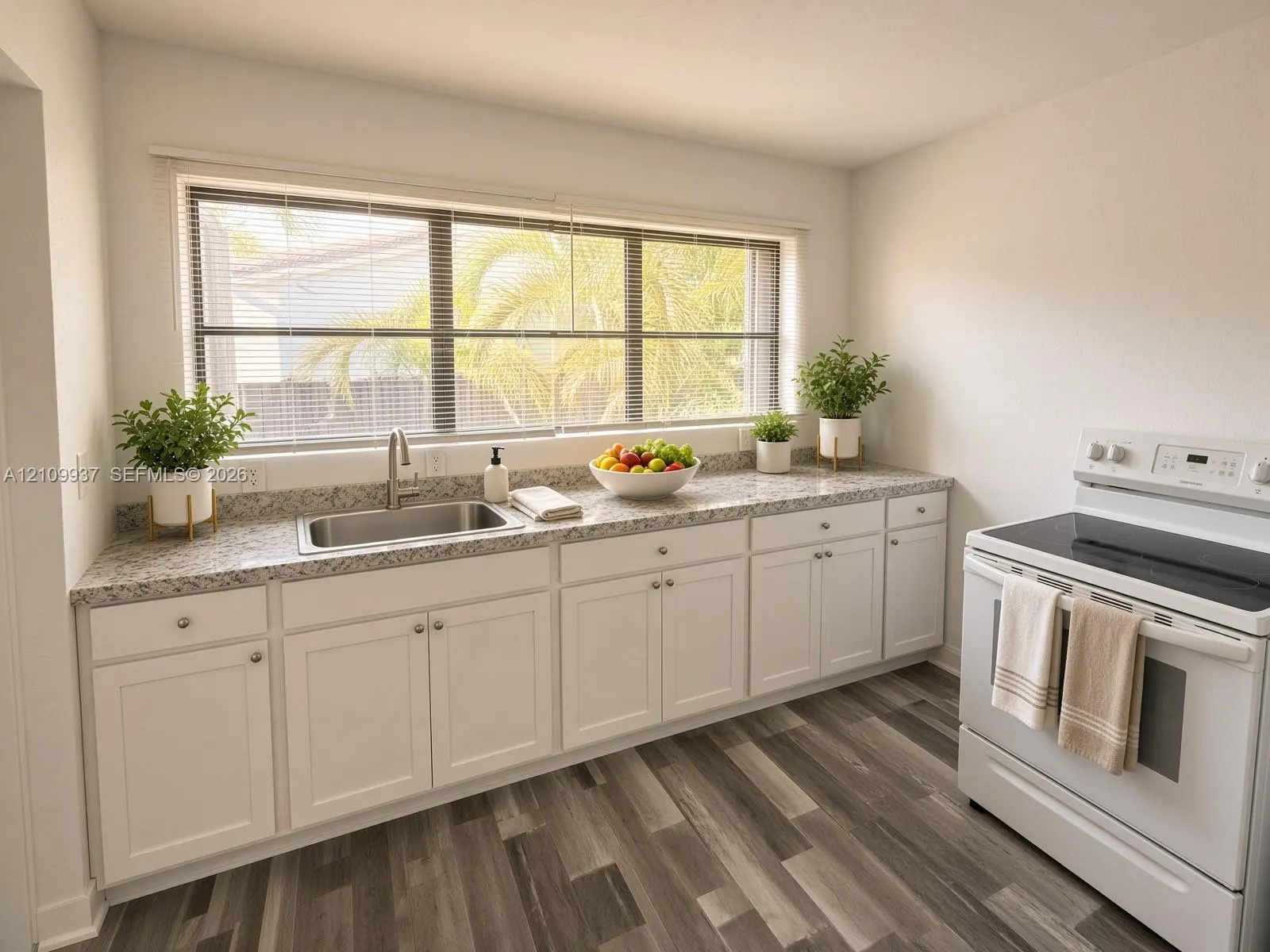 1024 Tyler Street #2