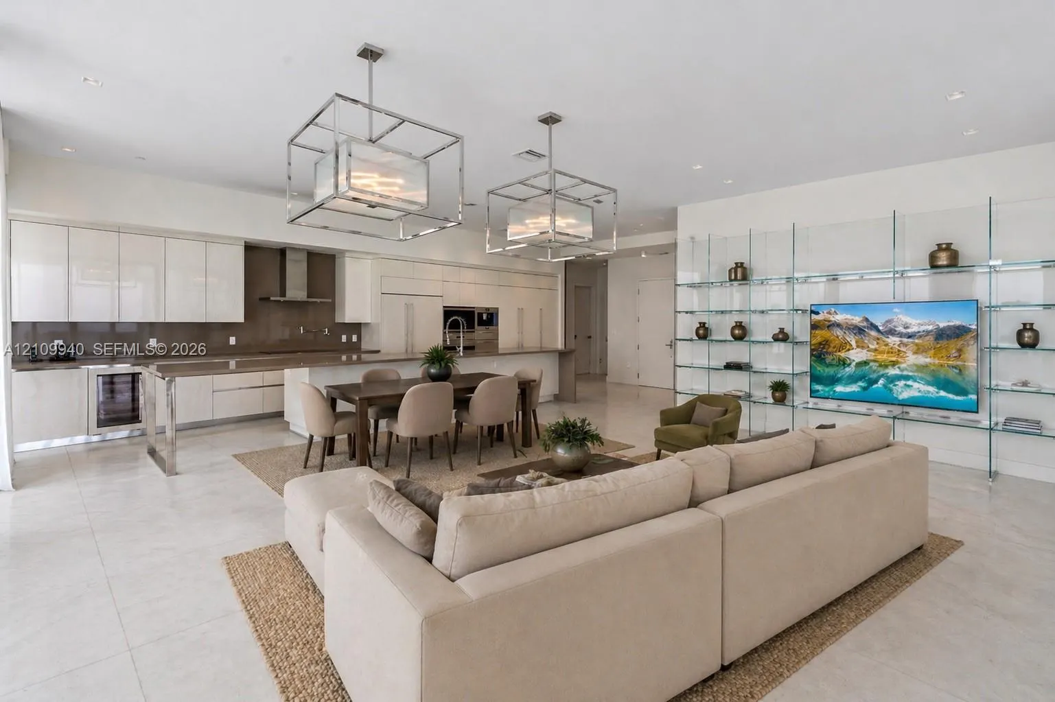 17475 Collins Avenue #2302