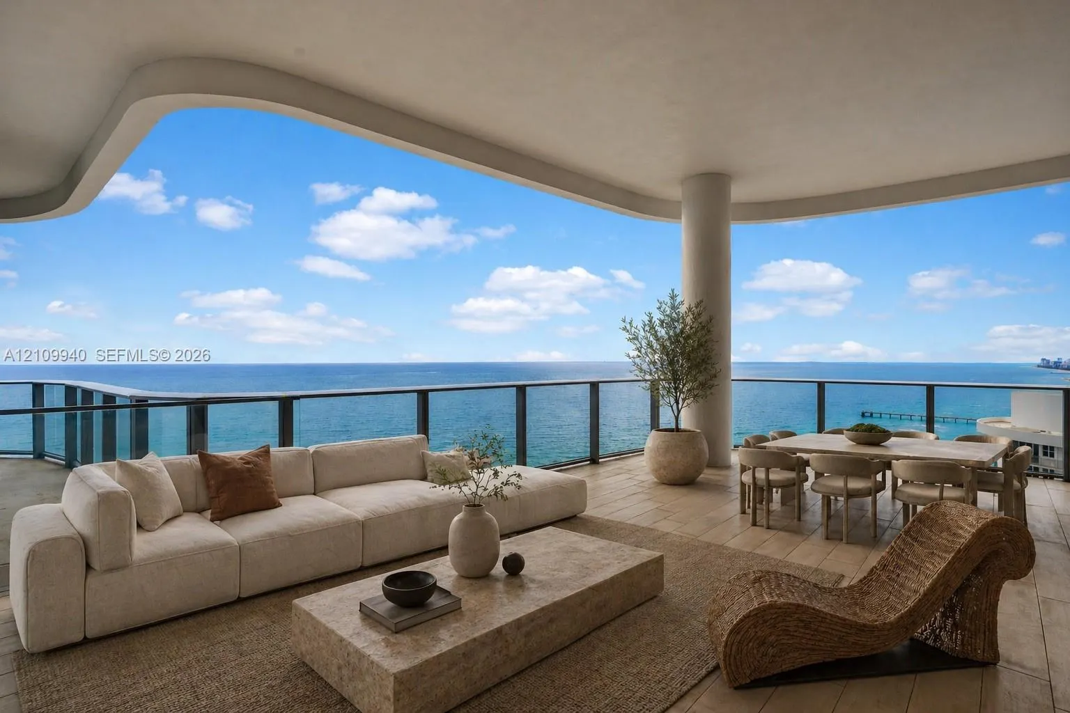 17475 Collins Avenue #2302