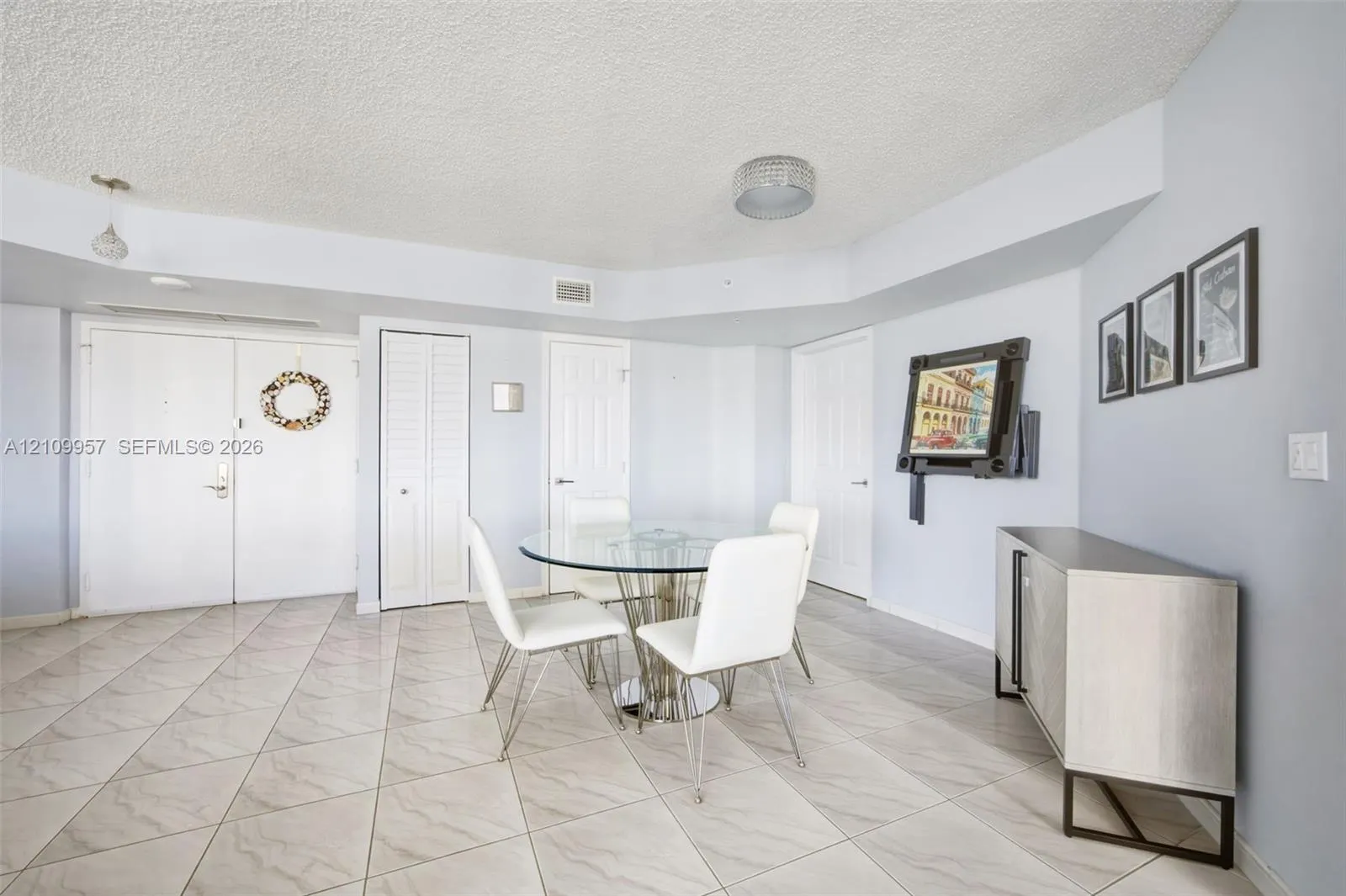 6301 Collins Avenue #2908