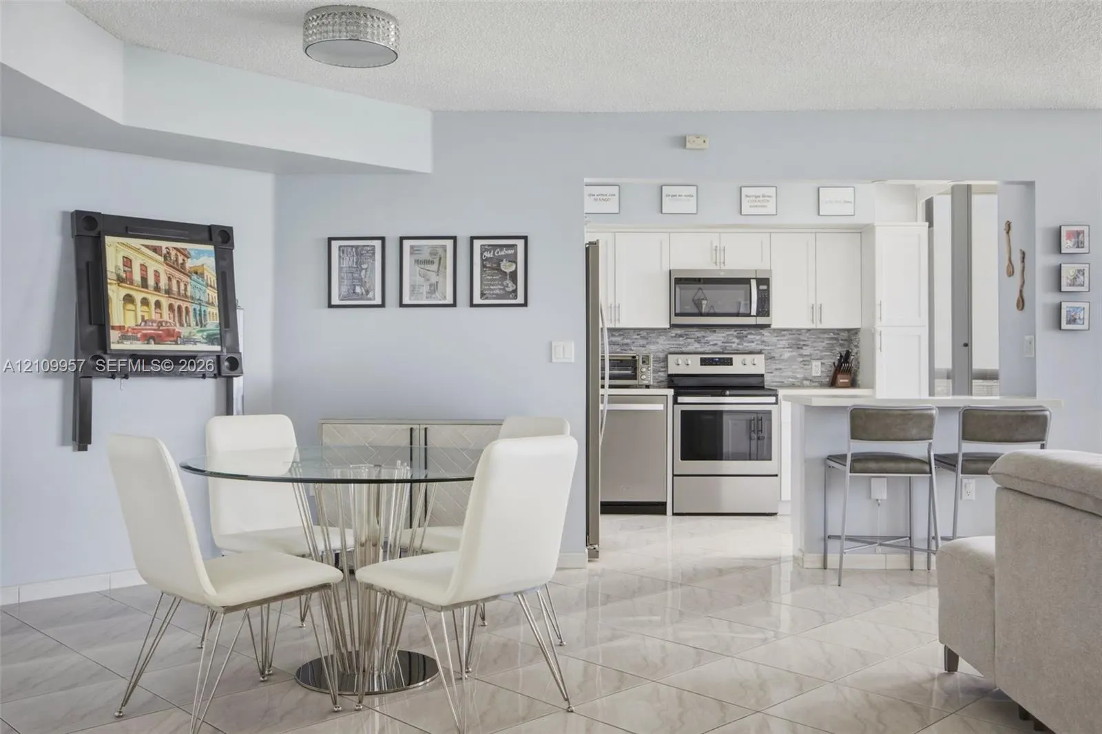 6301 Collins Avenue #2908