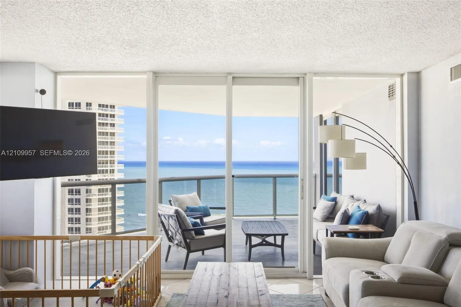 6301 Collins Avenue #2908