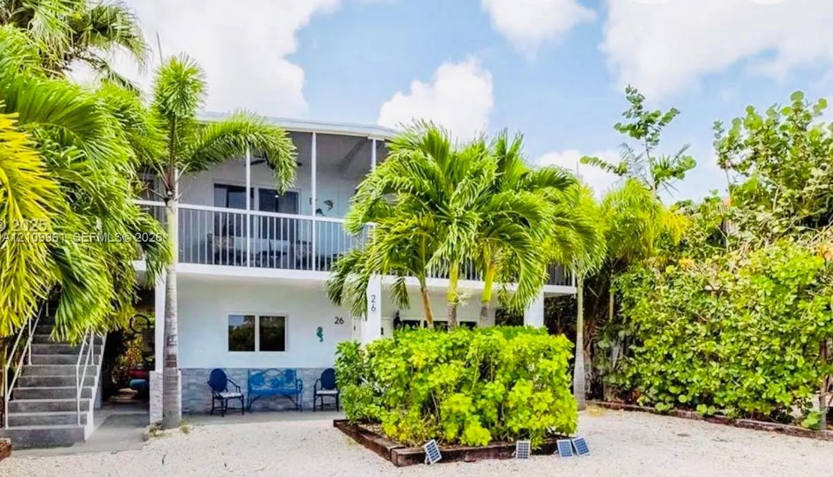 26 Shoreland Drive