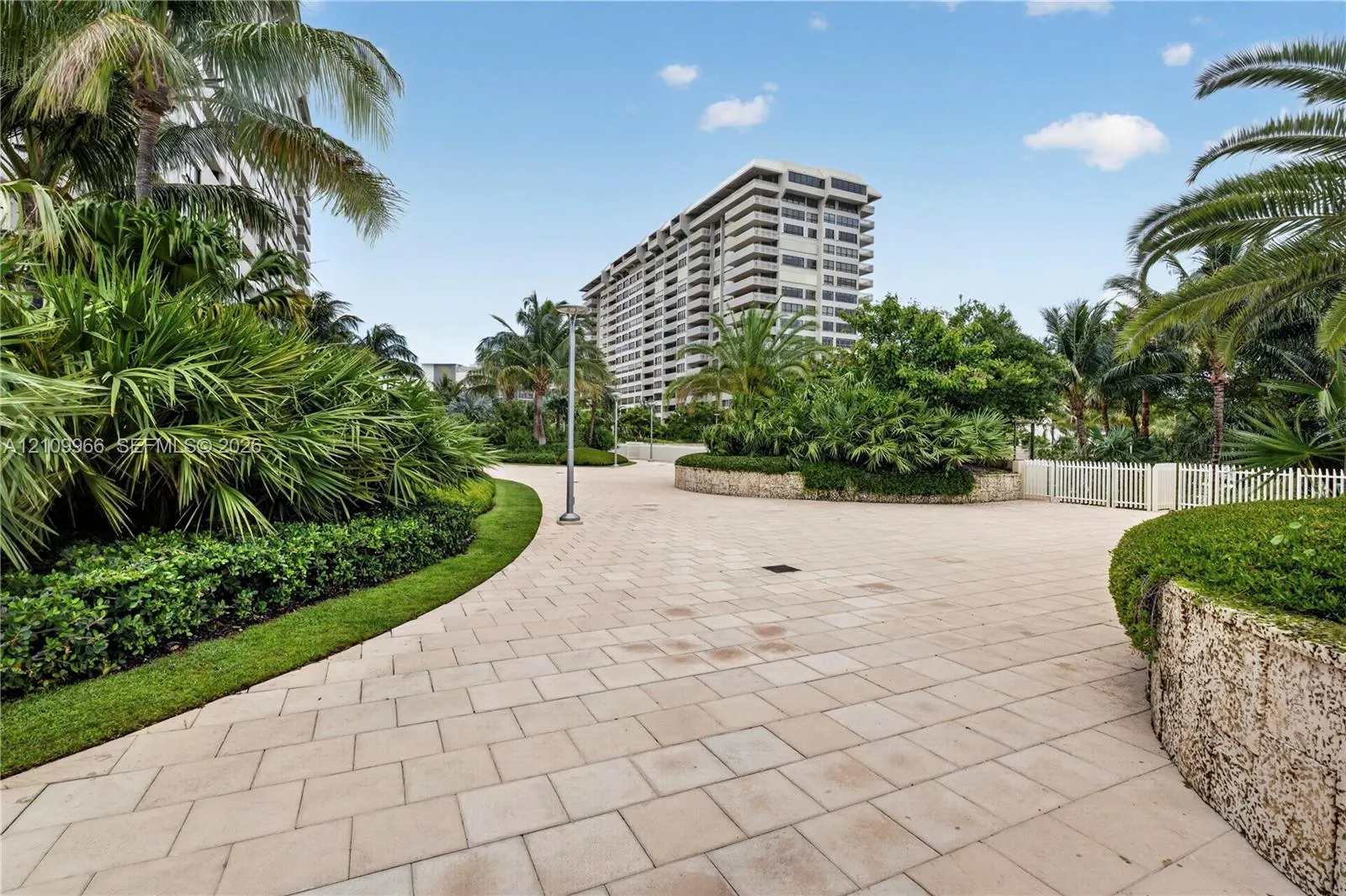 2 Grove Isle Drive #B1008