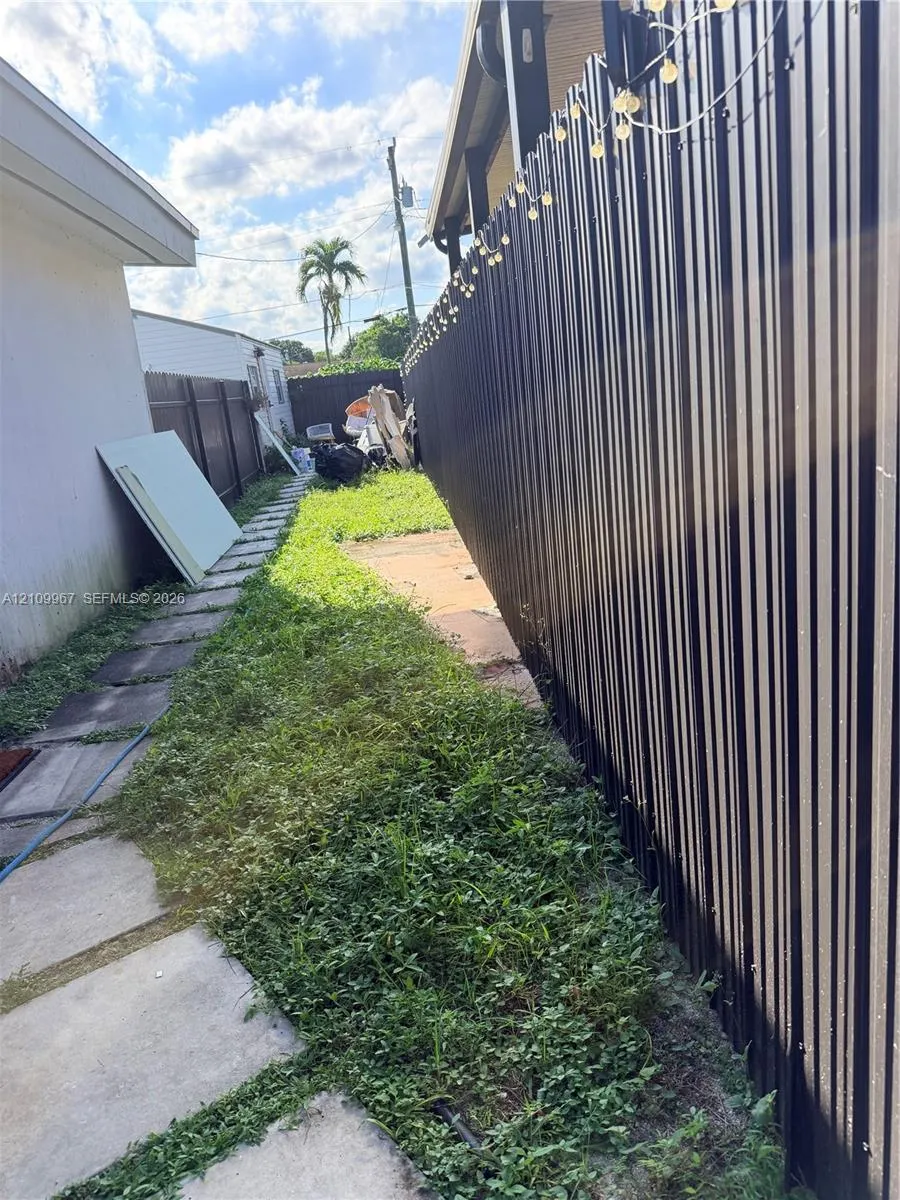 10800 NW 22nd Court #Side