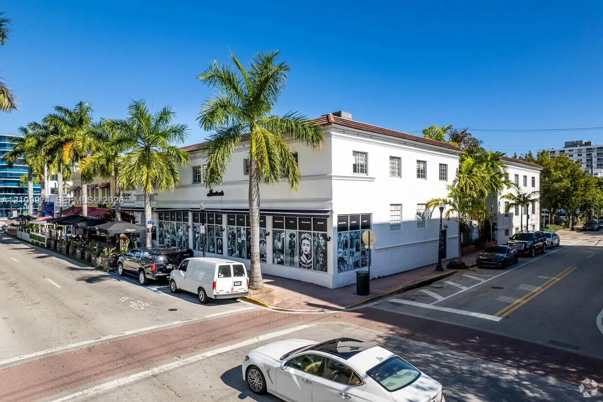 411 Washington Avenue