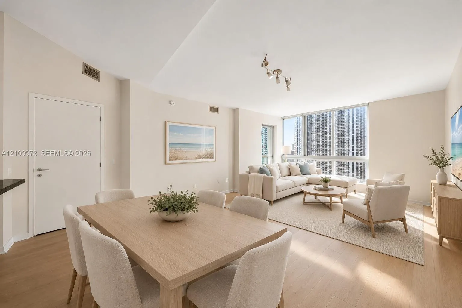 300 S Biscayne Boulevard #T-1806