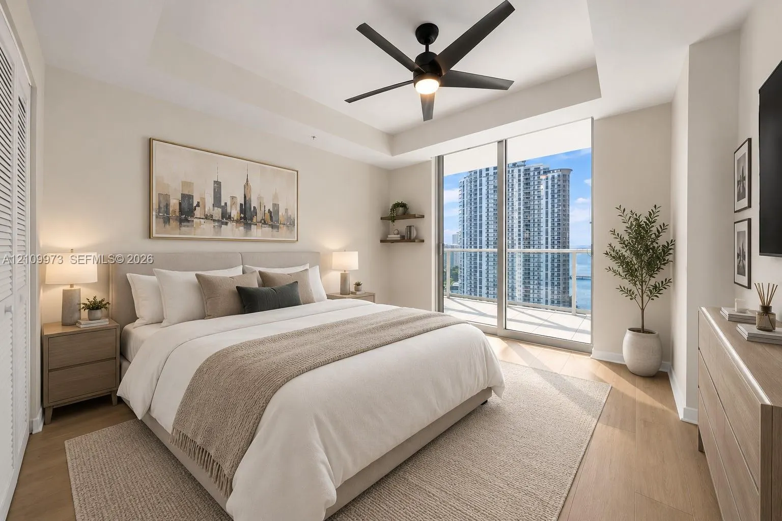 300 S Biscayne Boulevard #T-1806