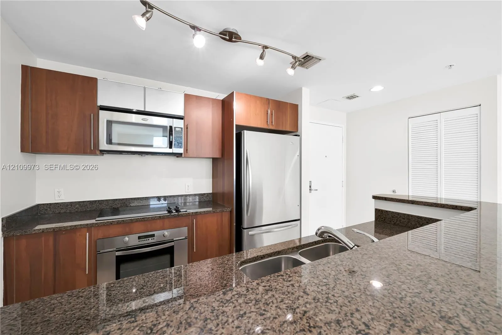 300 S Biscayne Boulevard #T-1806