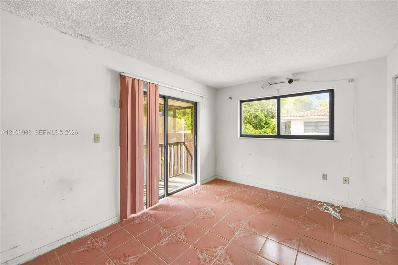 13946 NE 4th Avenue #13946