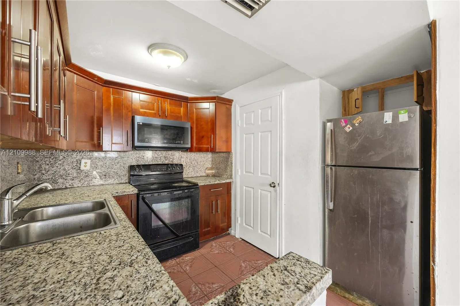 13946 NE 4th Avenue #13946