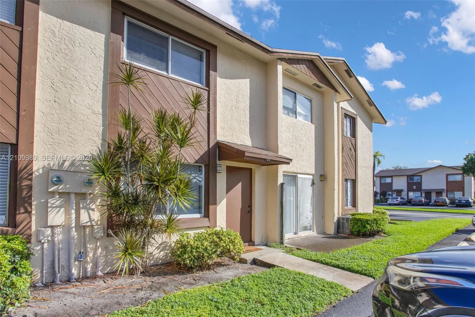 6625 Winfield Boulevard #4-D