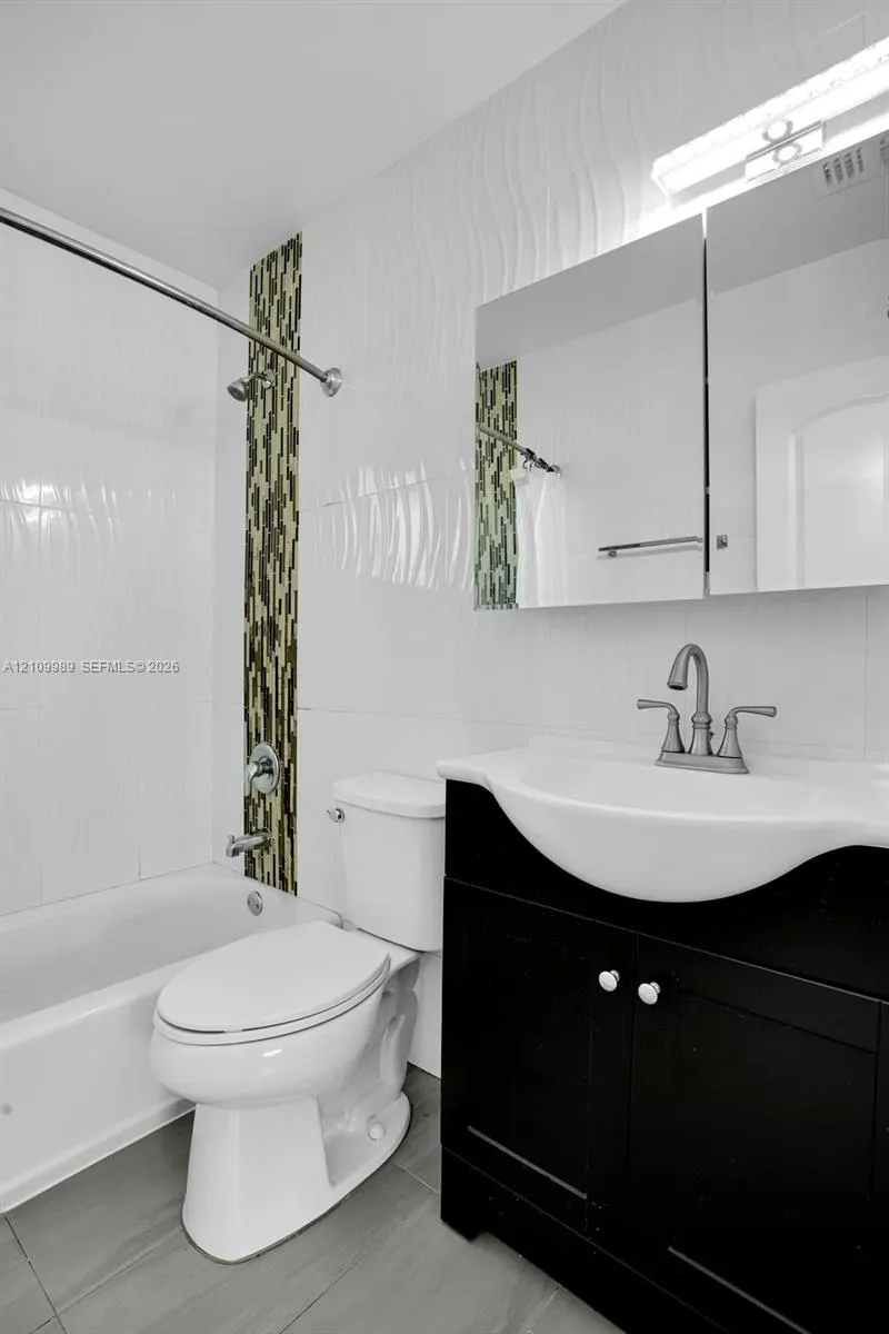 6625 Winfield Boulevard #4-D