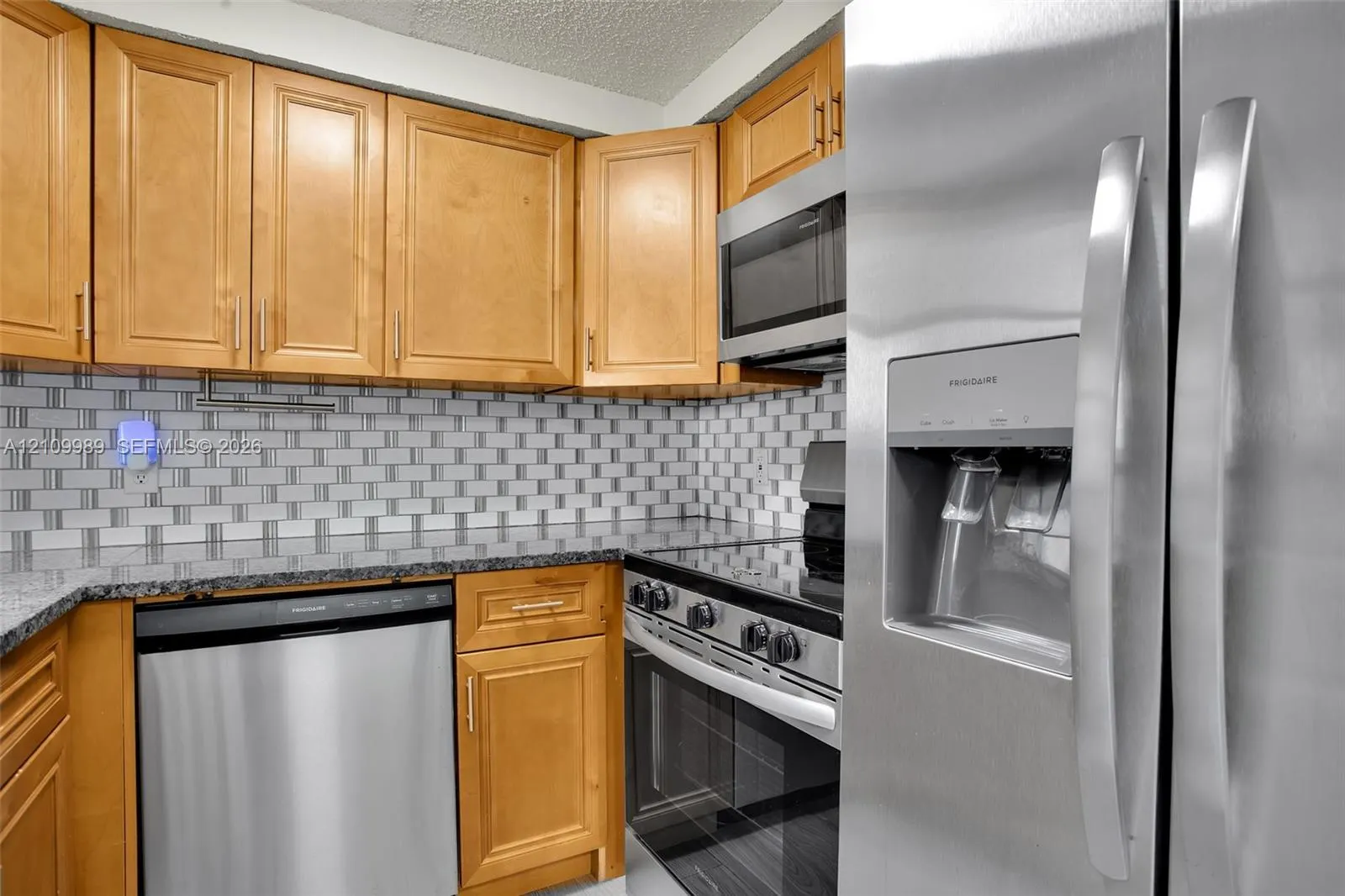 6625 Winfield Boulevard #4-D