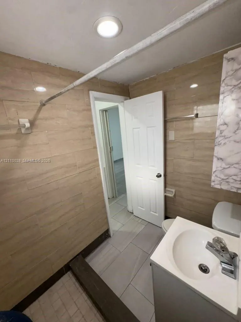 1701 NW 27th Avenue #27