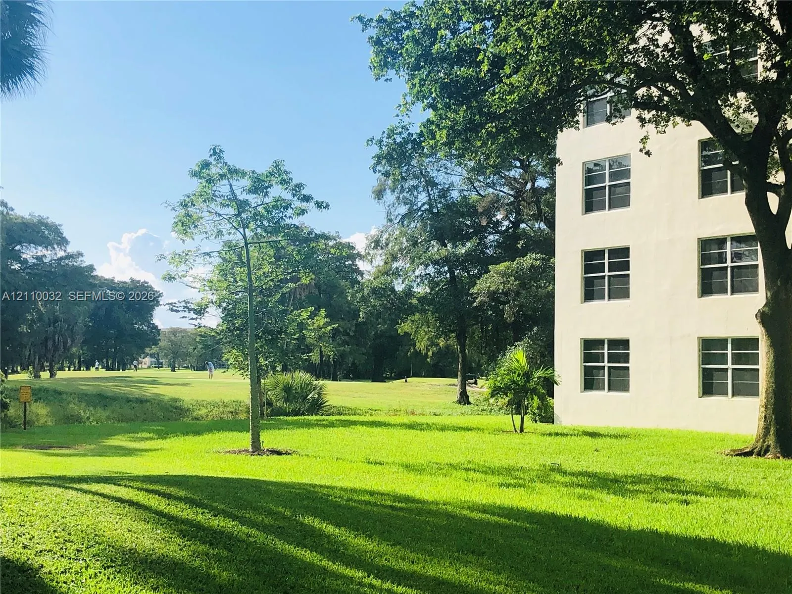 605 Oaks Drive #601