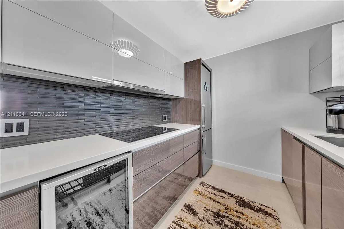 1610 Lenox Avenue #516