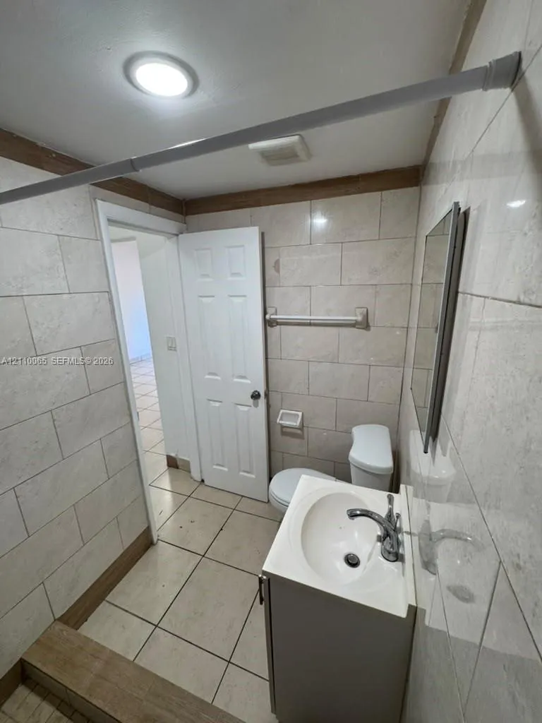 1701 NW 27th Avenue #14