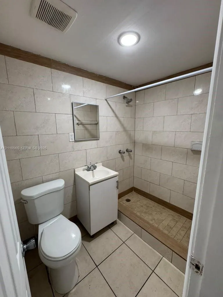 1701 NW 27th Avenue #14