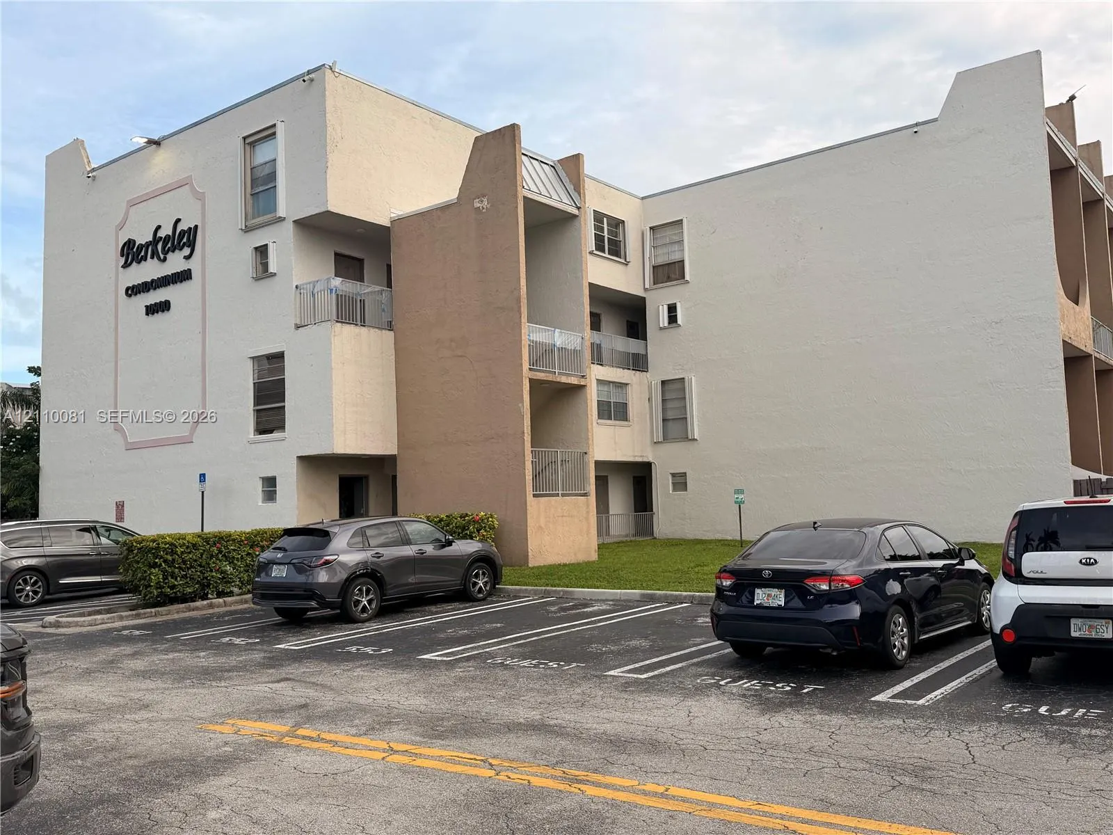 10900 SW 104th Street #101