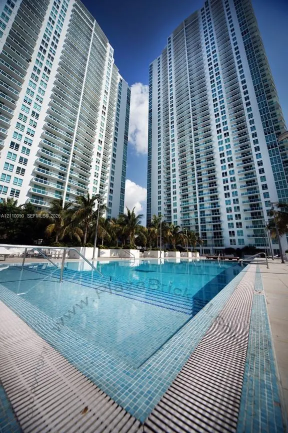 950 Brickell Bay Drive #4109